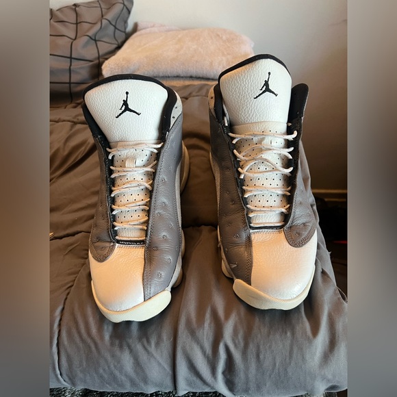 Jordan Shoes - Picture 1 of 7